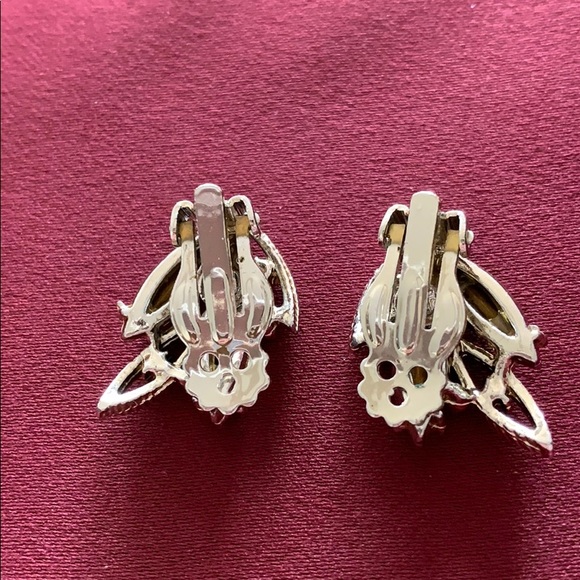 Vintage gem stone amber color earrings - Picture 2 of 3